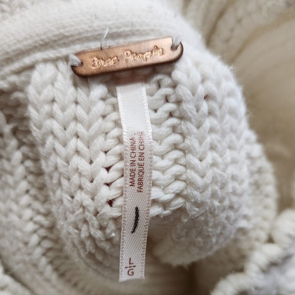 Free People White Turtleneck Sweater - Picture 6 of 13